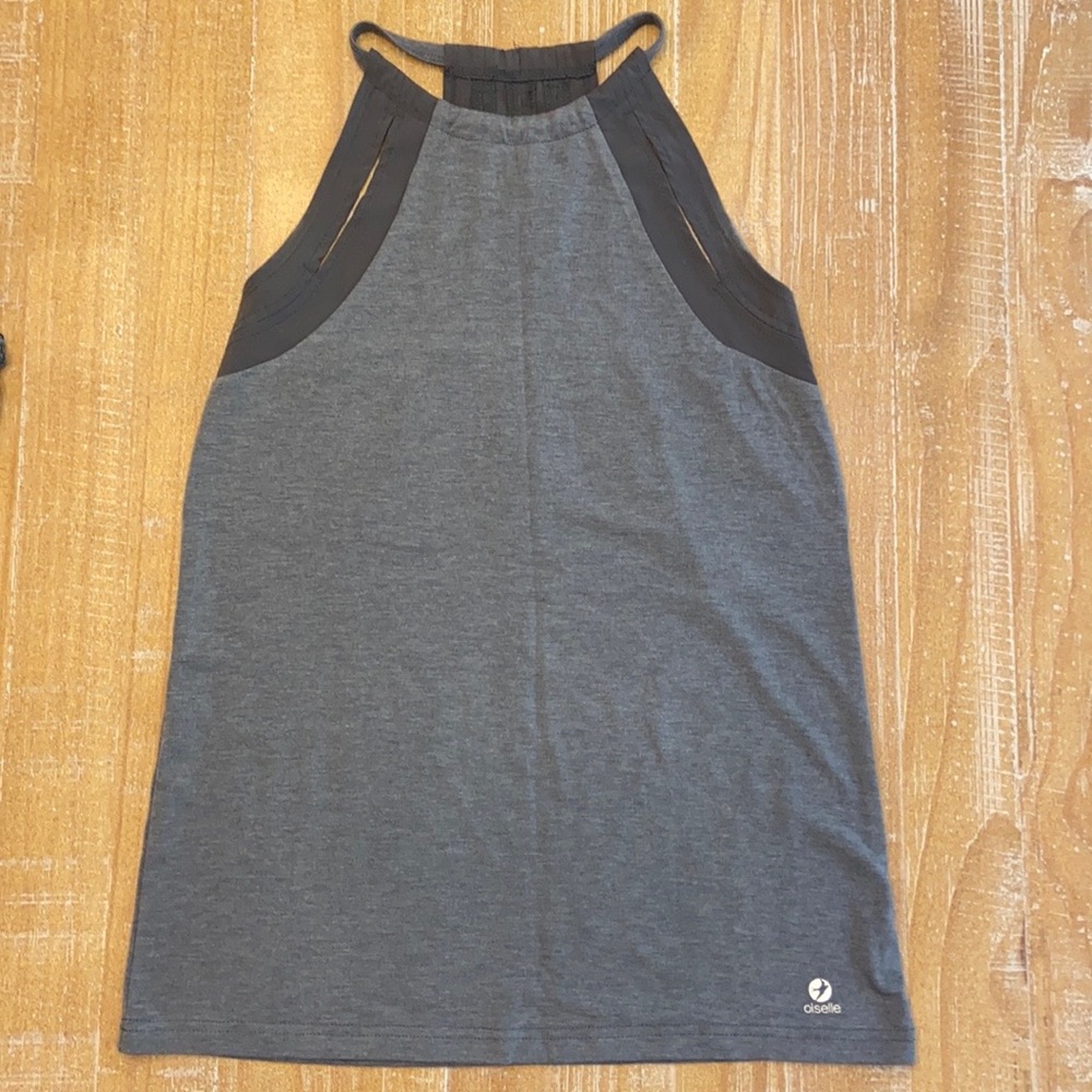 Oiselle High Neck Tank